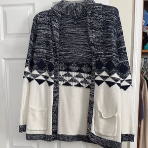 GAP Blue and White Patterned Cardigan